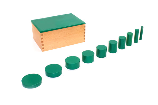 Montessori Pedagogy: Green Cylinders